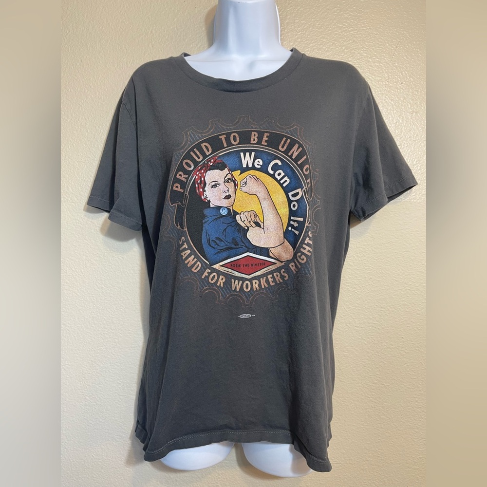 Gray Graphic T-Shirt with Union Design